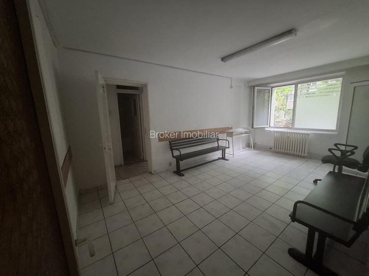 Crangasi - Ceahlăul cu balcon mare  si beci! - 2