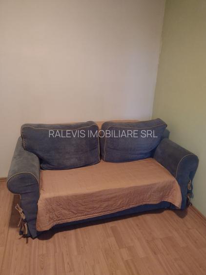 Apartament 2 cam decomandat, et 3/8, 380 euro, Buzoieni, piata Rahova - 10