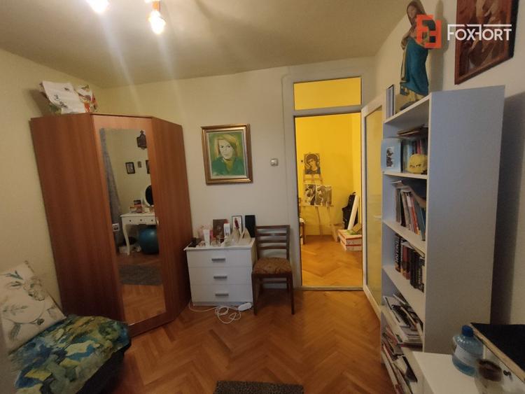 Apartament cu 4 camere situat pe 2 nivele zona AEM - ID V5664