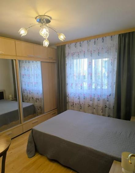 Apartament de 2 camere, 56 mp, centrala, balcon, zona Aviatiei