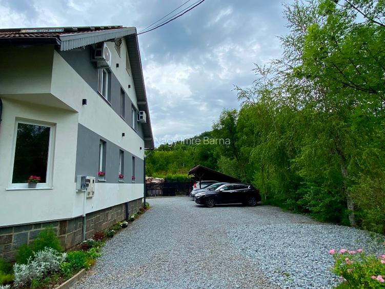 In apropierea strandului sarat si Sovata imobil cu teren 2400 mp + casa 270 mp - 8