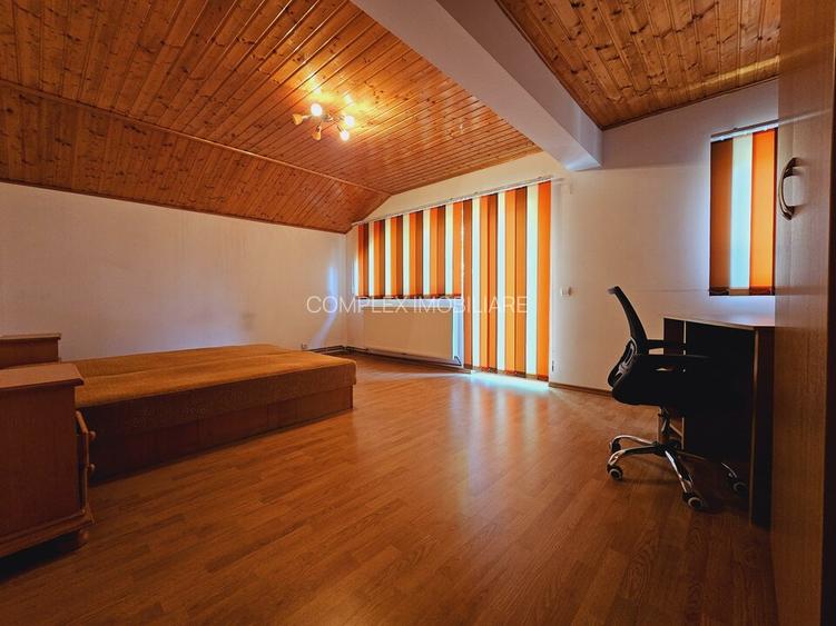 Piata Muncii | 3 minute metrou | Camera la mansarda unei vile pentru o studenta - 5