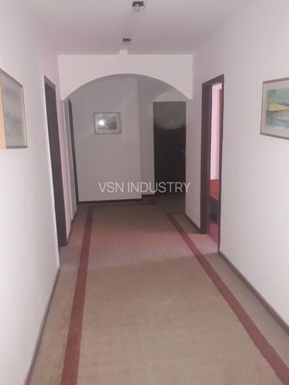 Hotel Capitol de vanzare Valenii de Munte Prahova - 6