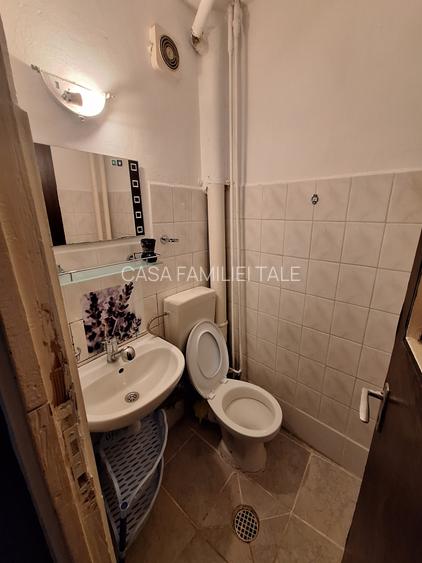 200 euro!!!!Garsoniera Et 3 Zona Complexul Studentesc - 6