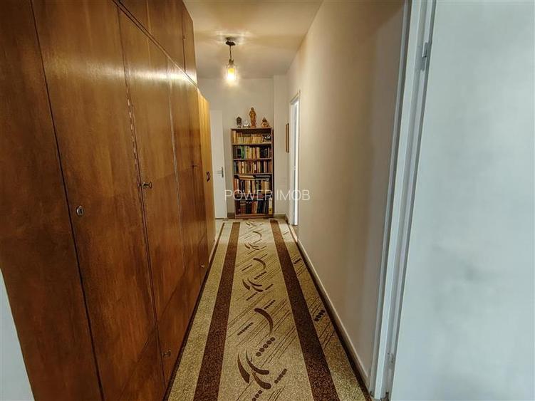 APARTAMENT 3 CAMERE SI GARAJ, ULTRACENTRAL, ZONA CETATE - 3