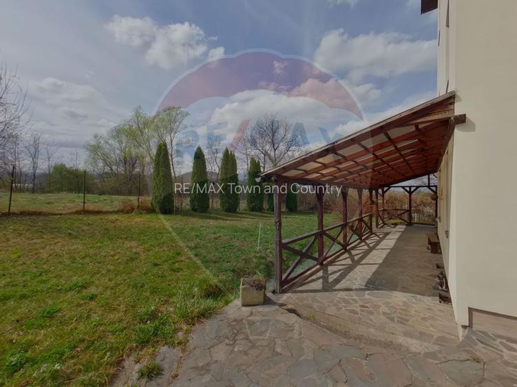 Vilă cu 6 camere de vânzare, strada Făget. - 16