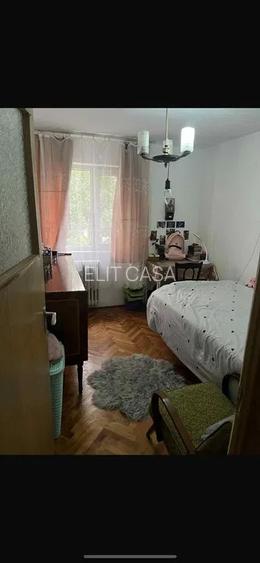 Apartament cu 2 camere, etajul 3/4, zona Podu Ros - 2