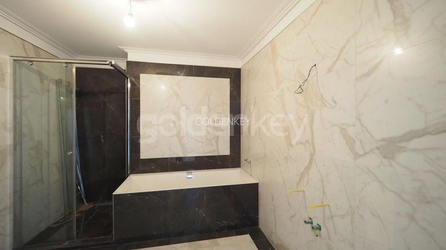 Etaj 8 - Vedere panoramica lac!  347mpc, terasa 50mp - 15