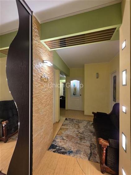 Apartament 2 Camere Foarte Spatios, Stare Excelenta, Zona Inel 2 - 11