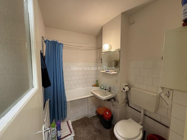Apartament decomandat cu 3 camere in Centrul Civic, strada Mihai Viteazul - 19