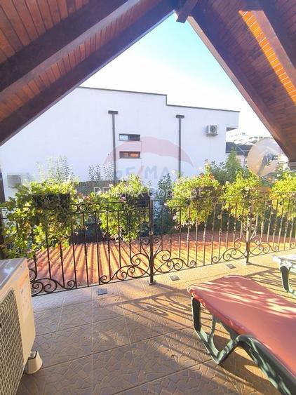 Casă de vanzare - 39