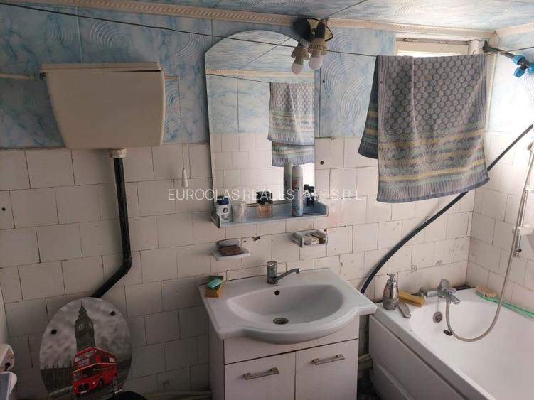 Casa 2 corpuri - Ovidiu - 105.000 euro pret fix (Cod E2) - 15