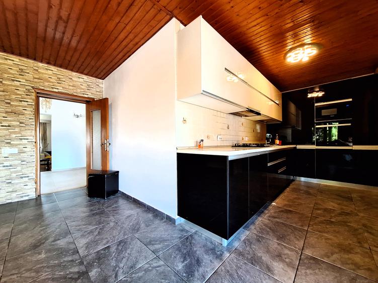 Vanzare vila S + P + 1 + M, Tancabesti , teren: 1.196 mp - 6