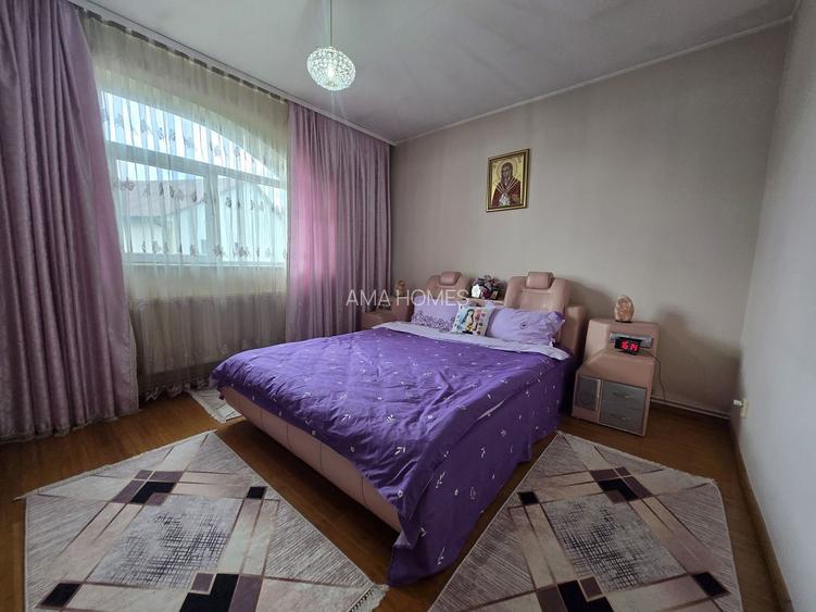 De vanzare-Vila spatioasa cu gradina si foisor-oaza de liniste - 8