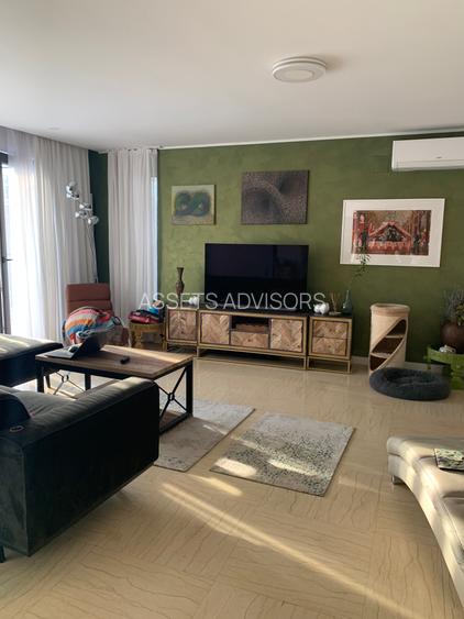 Villa with  7 rooms/ Heated Pool/ Pipera - 10