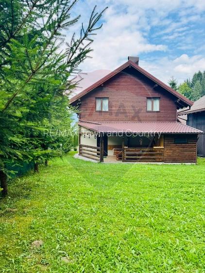 Casa / Vila cu 4 camere de vanzare - 6