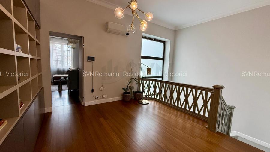 REV2005531 Vla superba Gradina Icoanei - 9