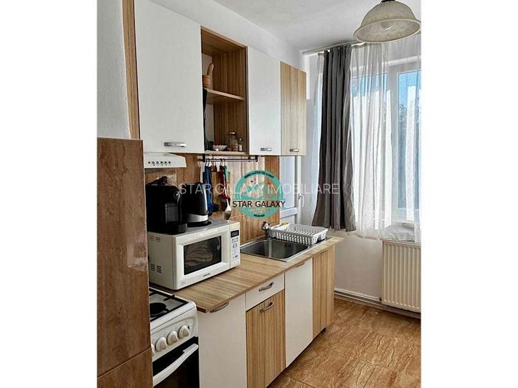 Apartament cu 2 camere de vanzare, mobilat si utilat in Cornisa - 4