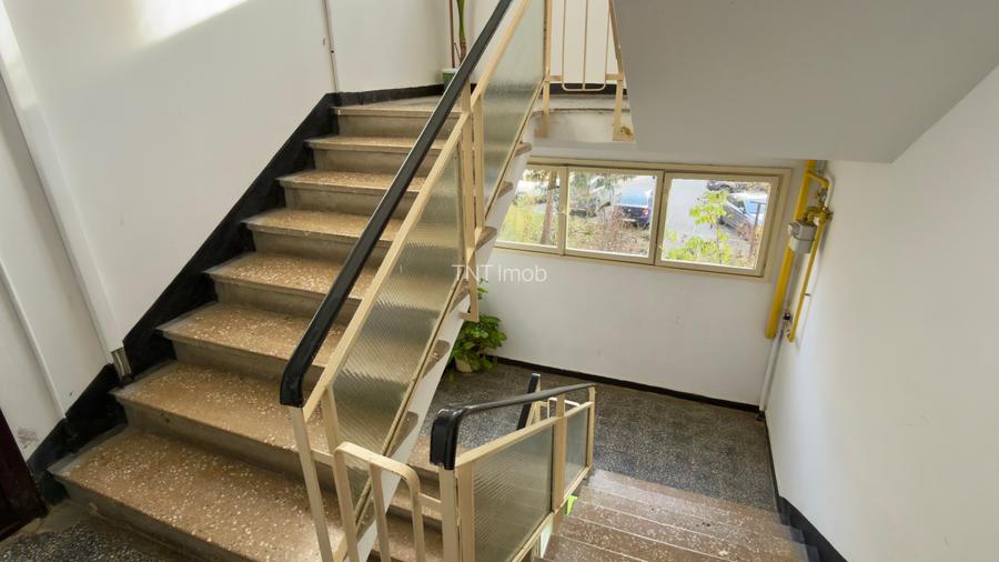 Apartament 3 camere Decomandat,Vedere mixta ,6 min Metrou Romancierilor VIDEO - 17