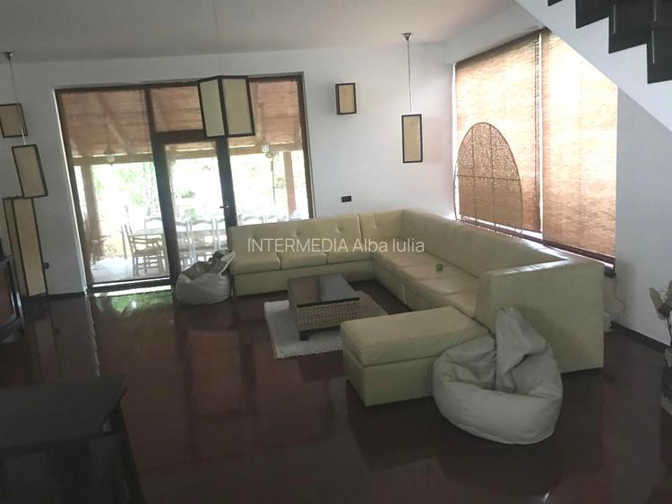 Casa D+P+E de inchiriat in Alba Iulia zona CETATE 350 mp si Teren 600 mp - 7