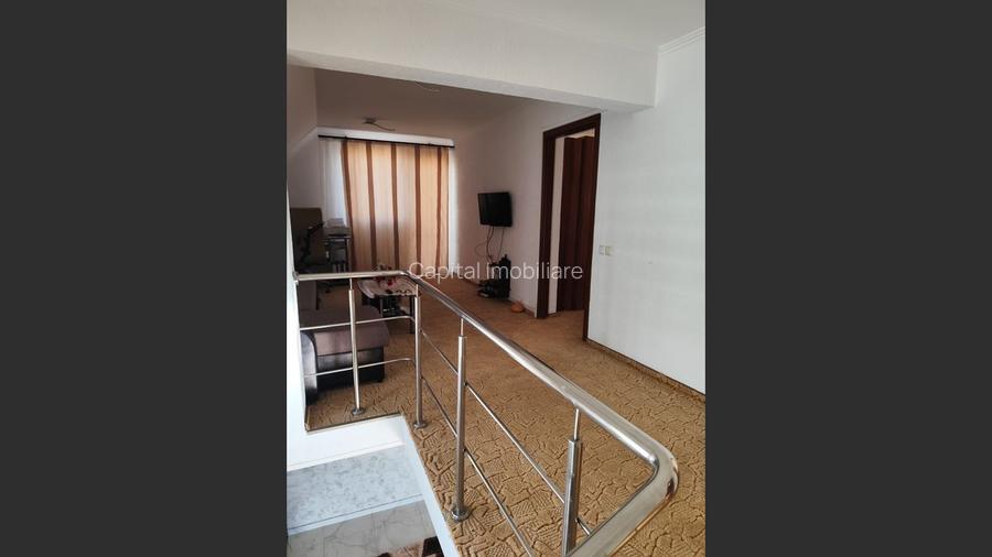 Casa Strejnicu: 150m², 3 dormitoare, 2 băi, 2 garaje
 - 15