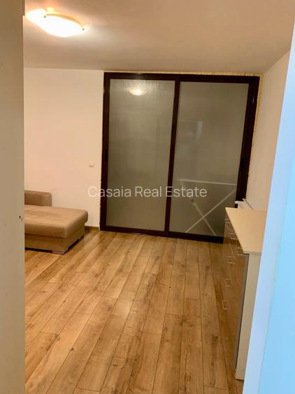 Garsonieră Semidecomandată de vânzare | vis-a-vis de Auchan Vitan | Renovat - 2