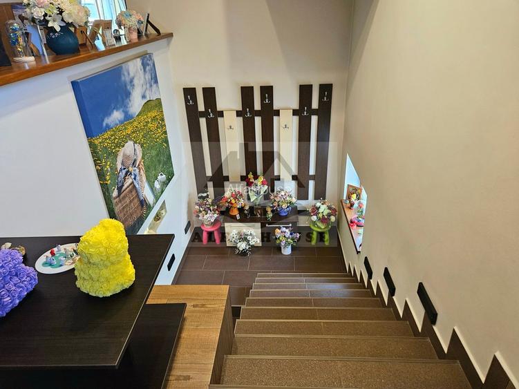 Casă plus Spațiu comercial 741 mp, Teren 906 mp Brasov - zona Blumana - 18