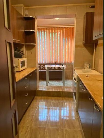 Apartament de 3 camere cu centrala Titan metrou Grigorescu - 8