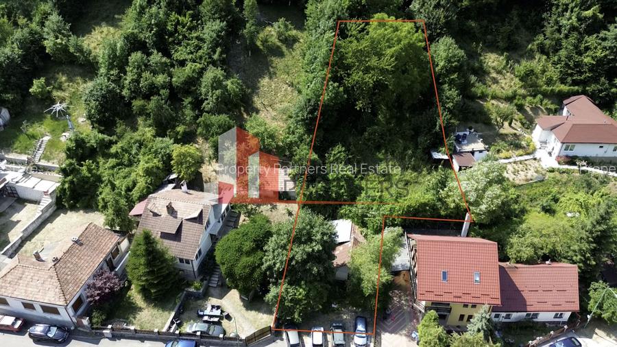 Teren Schei Brașovului – 1289 mp, zonă deosebită - 2