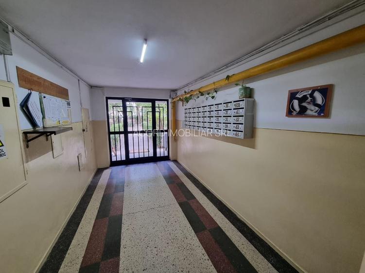 Gara mangaliei-apartament 2 camere decomandat 52 mp - 17