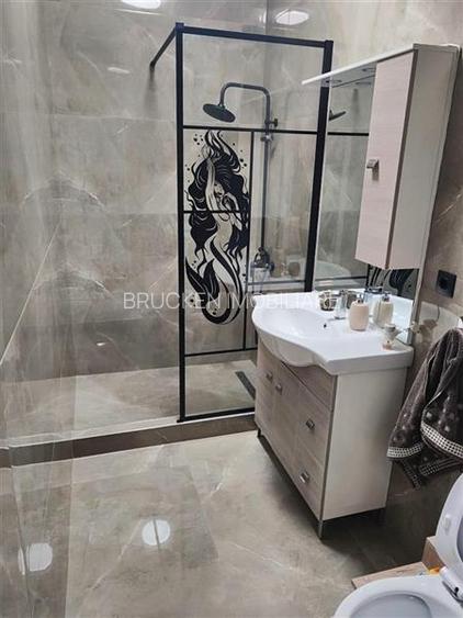 Spatiu comercial vizibil la soseaua principala | 55 mp | Sanmartin - 5