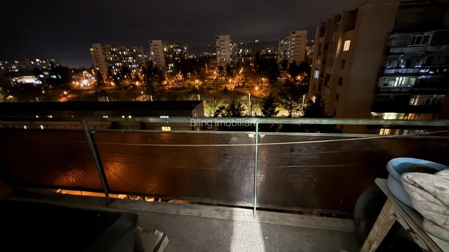 Apartament  cu 2 camere decomandate, zona Interservisan - 8