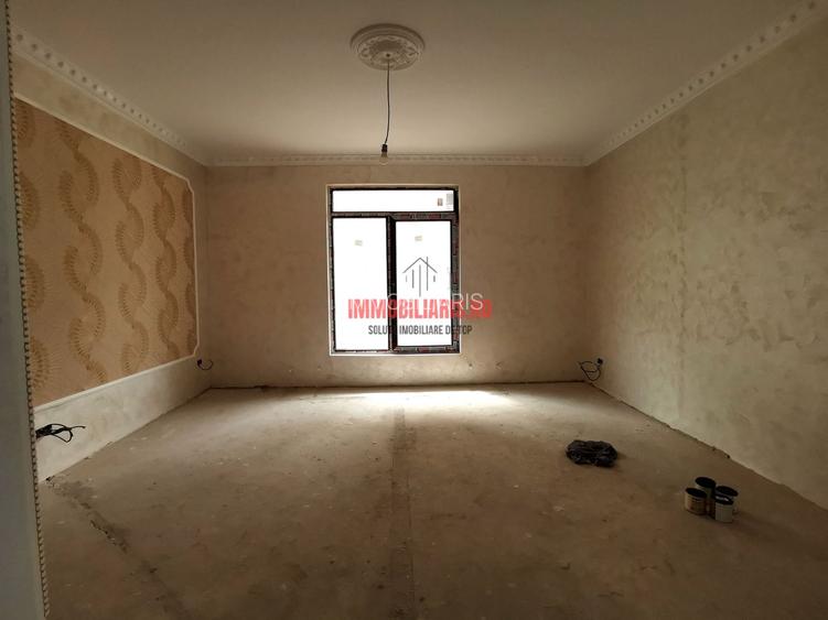 Ozana-Metrou 1 Decembrie 1918, Casa P+2+M, Prima Inchiriere - 9