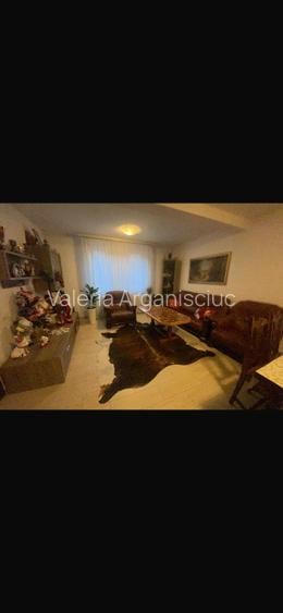 Vila mobilată și utilată ,situată în Chitila , str Nicolae Bălcescu 59 . - 13