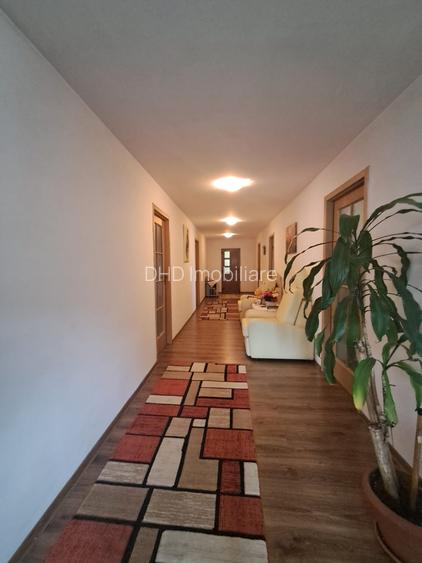 Casă P+1, compusă din 2 apartamente (intabulate separat), Tomești - 10