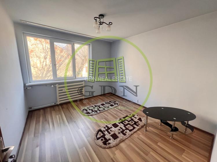 Apartament 2 camere, semidecomandat, cartier Sarari, zona Spania - 2