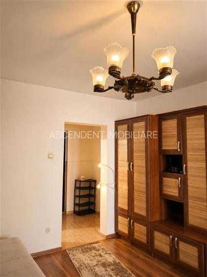 Garsoniera de inchiriat  cu balcon, Tractorul, Brasov - 8