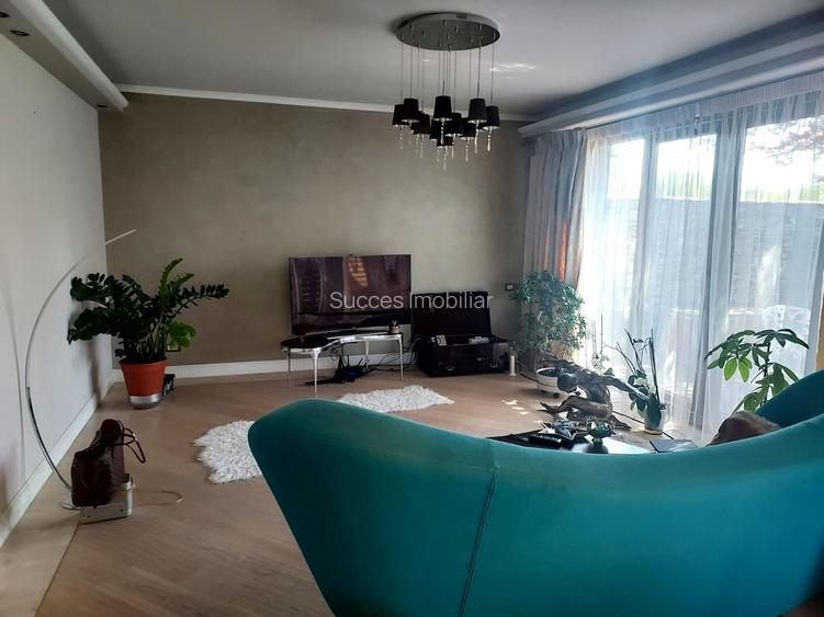 CLUB SNAGOV-VILA SUPERBA, TOTAL PRIVACY,FINISAJE LUX,CURTE 2000  MP,565000 EURO - 9