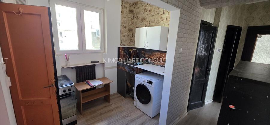 Central str. Doamnei apartament 3 cmaere de inchiriat - 9