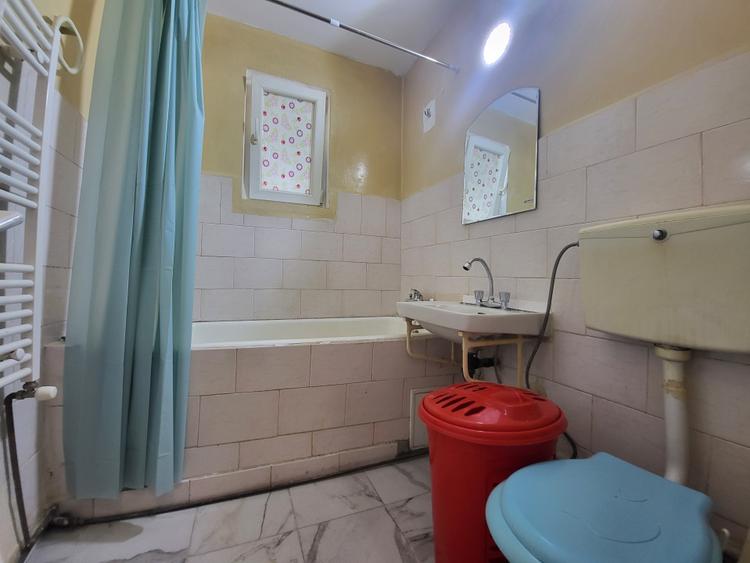 PODUL Roș Cantemir Palas 2 camere Liber