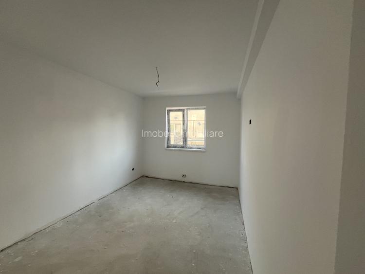 Oportunitate! Vila tip duplex P+1, 5 camere, Valu lui Taian! - 5