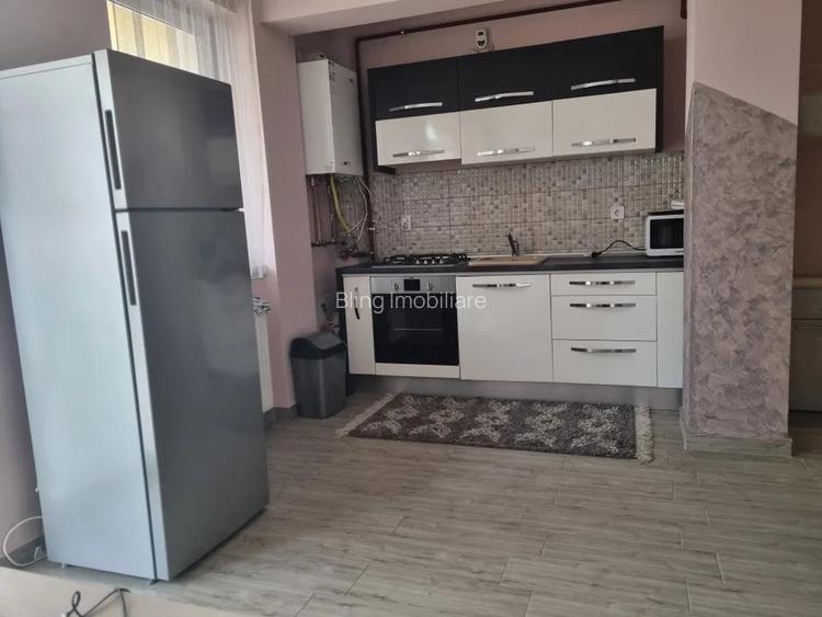 Apartament cu 3 camere, terasa de 25 mp, parcare, zona Razoare - 7