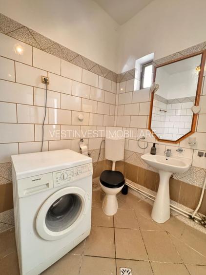 Apartament spațios la curte comună – zonă centrală, Oradea - 8