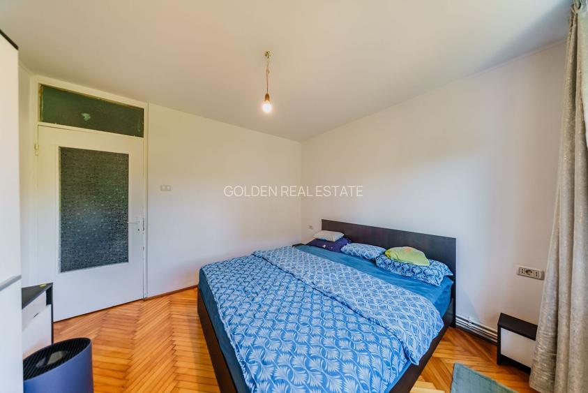 Apartament 2 camere, zona 300, decomandat, etaj 1 - 8