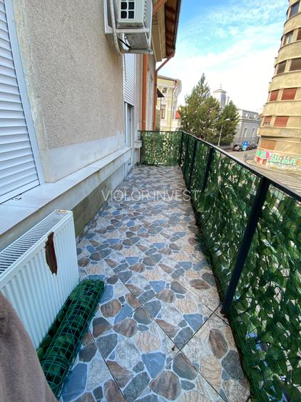 Armeneasca, apart 5 cam 180 mp - 2