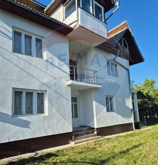 Casă / Vilă cu 6 camere de vânzare - 2