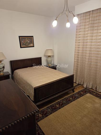 VICTORIEI- 4 CAM,130 MP,CENTRALA PROPRIE,MOBILAT CLASIC,FOARTE SPATIOS,900 EURO - 12