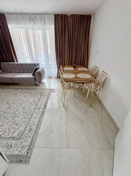 Zona Coresi Mall - 6