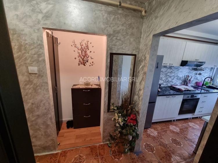 Central-apartament 2 camere cu gaze - 5