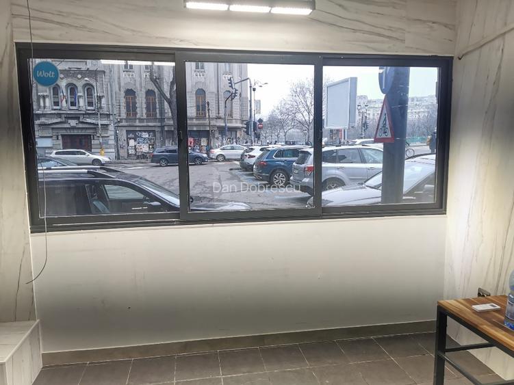 Ultracentral spatiu dedicat pentru fast food - 4